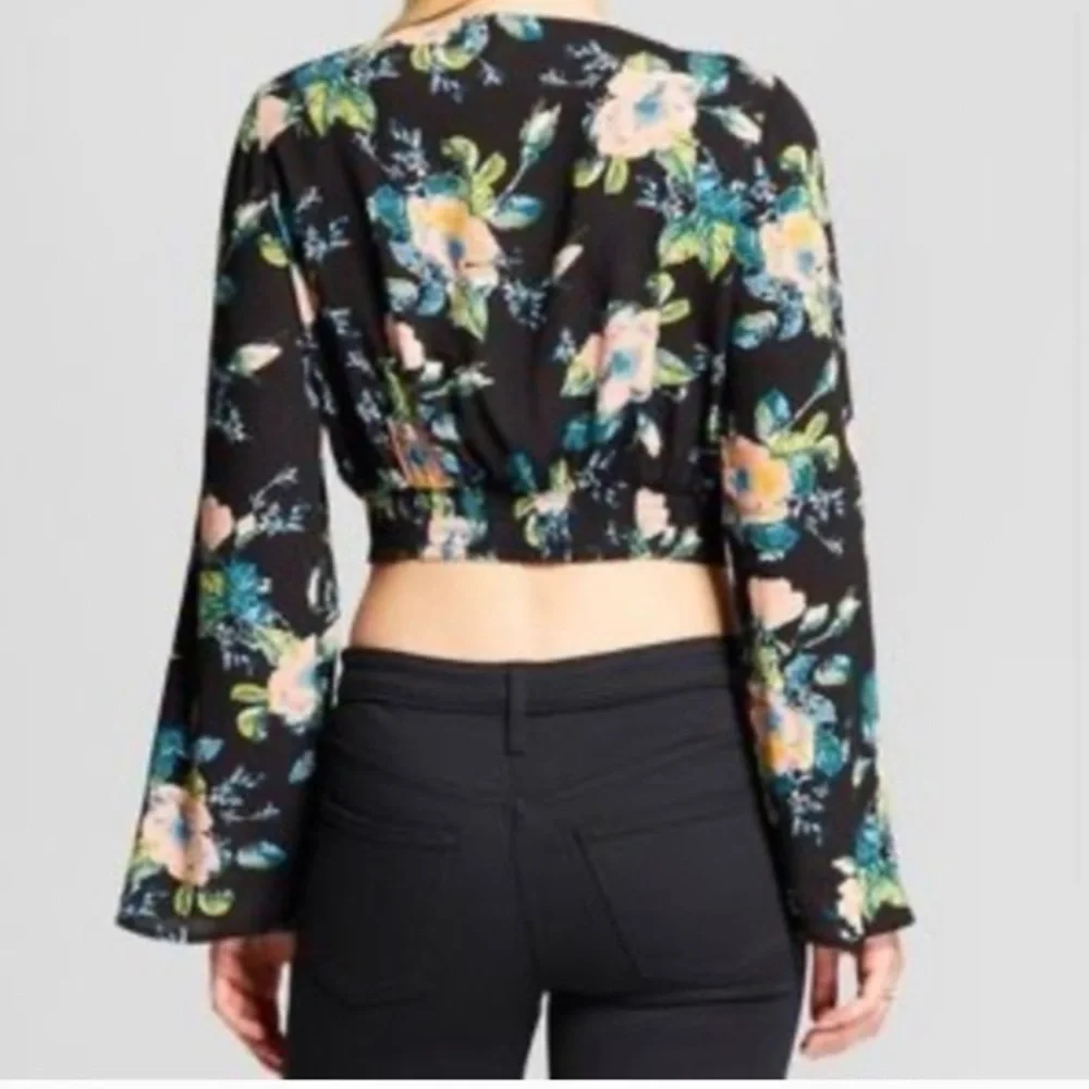 Xhilaration MATCHING FLORAL SET. Long sleeve crop top with long matching skirt